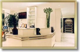 Salone di Via Manzoni 31, clicca per ingrandire l'immagine